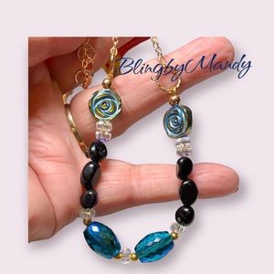 Pretty blue and black necklace-artisan
